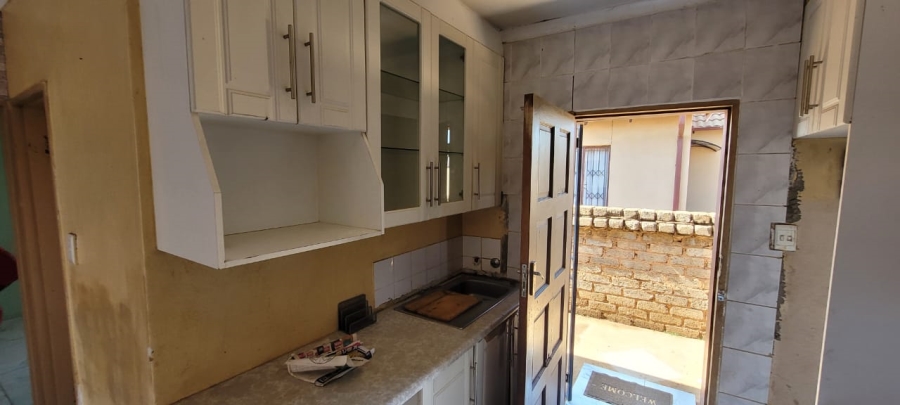 2 Bedroom Property for Sale in Danville Gauteng