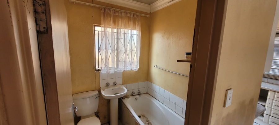 2 Bedroom Property for Sale in Danville Gauteng