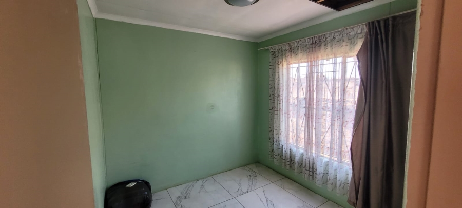 2 Bedroom Property for Sale in Danville Gauteng