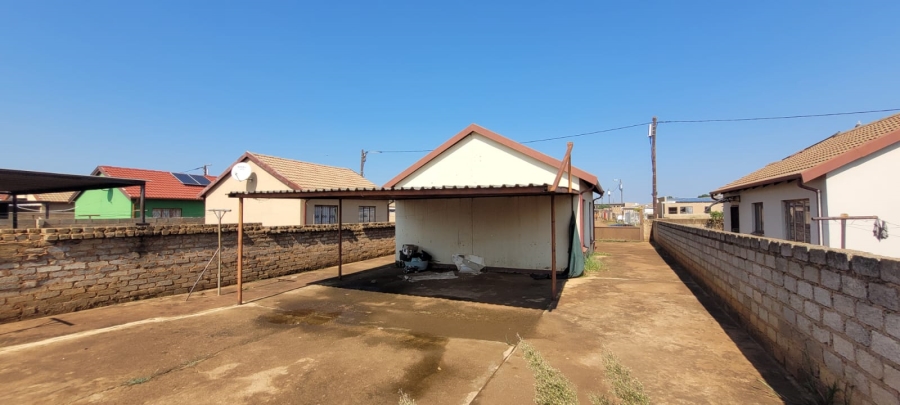 2 Bedroom Property for Sale in Danville Gauteng