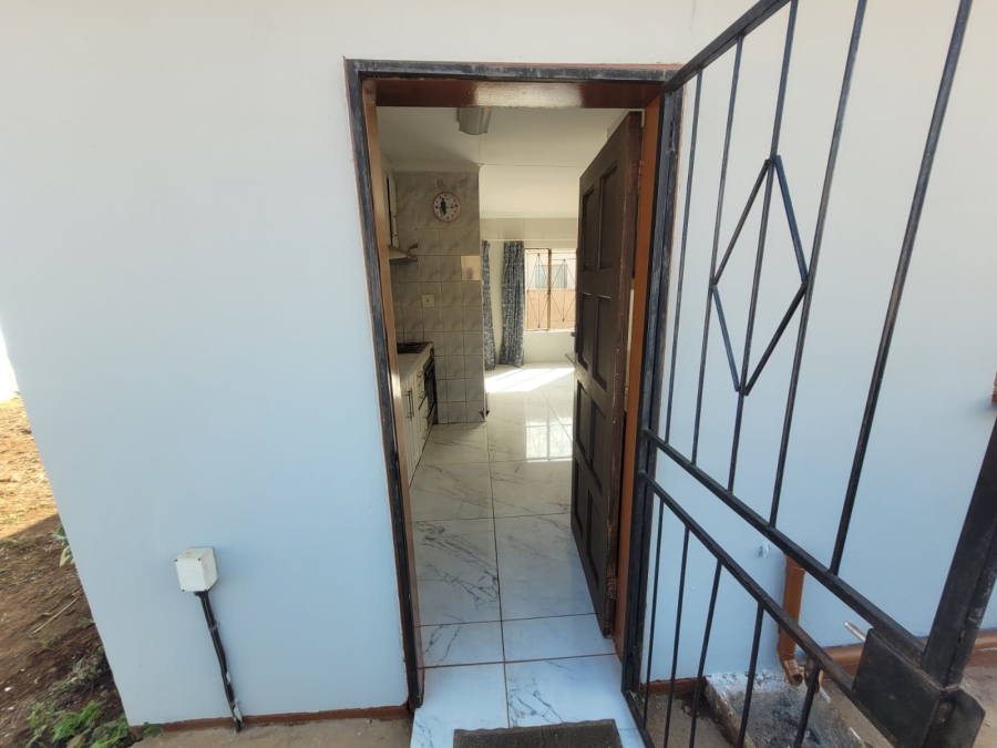 2 Bedroom Property for Sale in Danville Gauteng