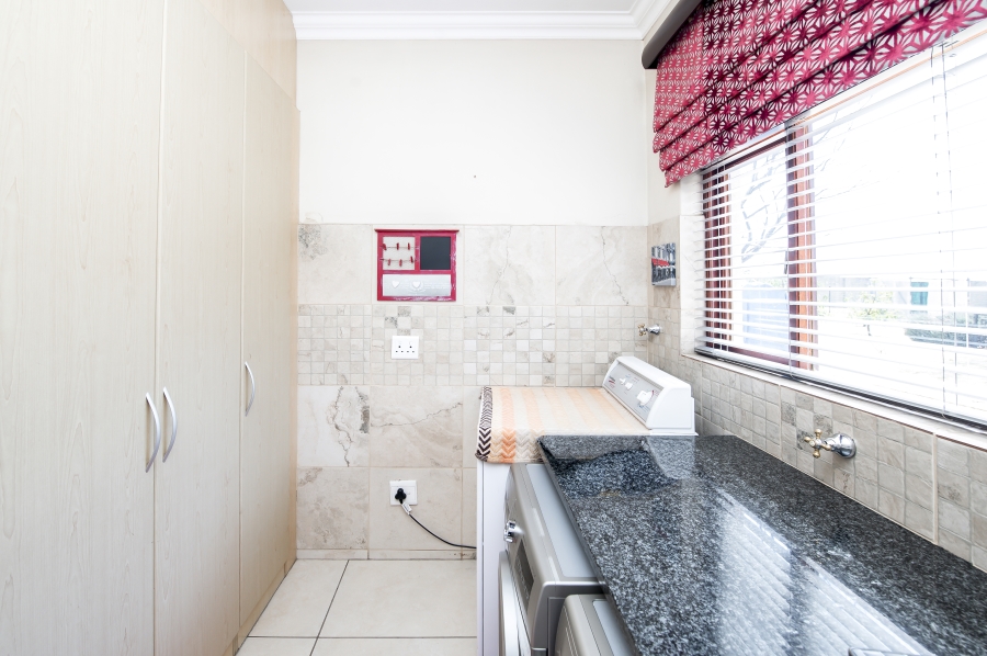 4 Bedroom Property for Sale in Knopjeslaagte AH Gauteng