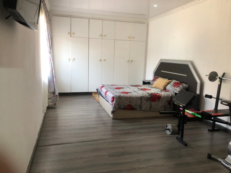 3 Bedroom Property for Sale in Lenasia South Gauteng