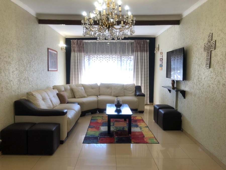 3 Bedroom Property for Sale in Lenasia South Gauteng