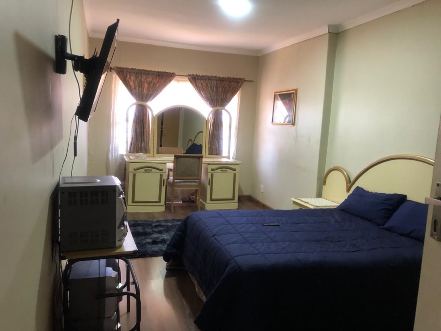 3 Bedroom Property for Sale in Lenasia South Gauteng