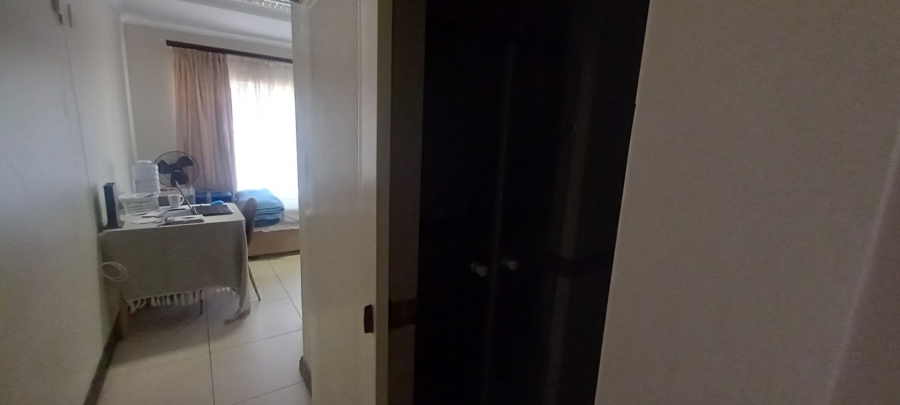1 Bedroom Property for Sale in Montana Tuine Gauteng