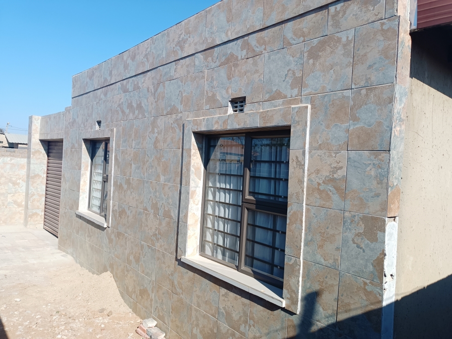 2 Bedroom Property for Sale in Rietvallei Gauteng