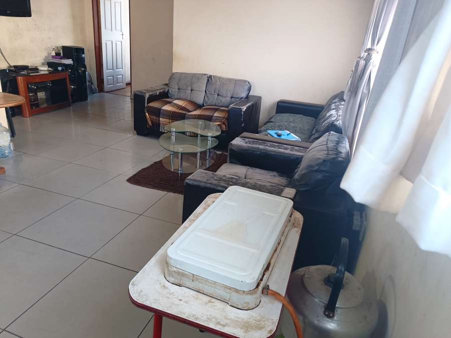 2 Bedroom Property for Sale in Rietvallei Gauteng