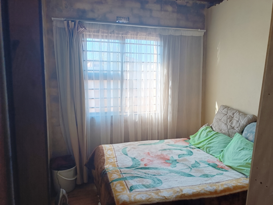 2 Bedroom Property for Sale in Rietvallei Gauteng