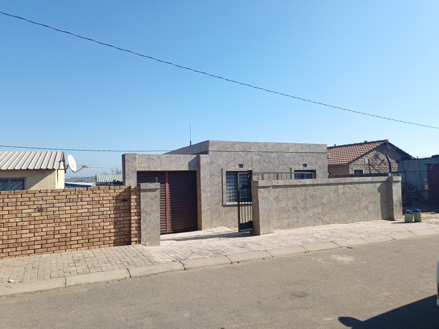 2 Bedroom Property for Sale in Rietvallei Gauteng