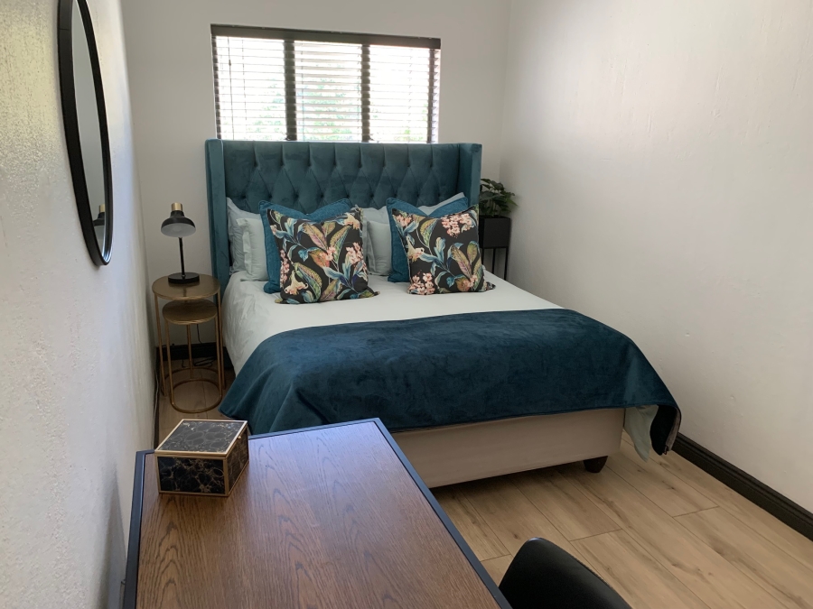 3 Bedroom Property for Sale in Faerie Glen Gauteng