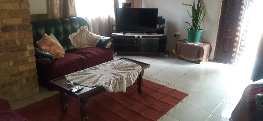 3 Bedroom Property for Sale in Soshanguve VV Gauteng