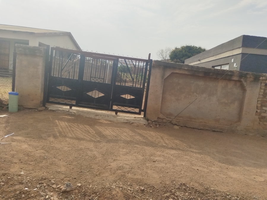 2 Bedroom Property for Sale in Soshanguve VV Gauteng
