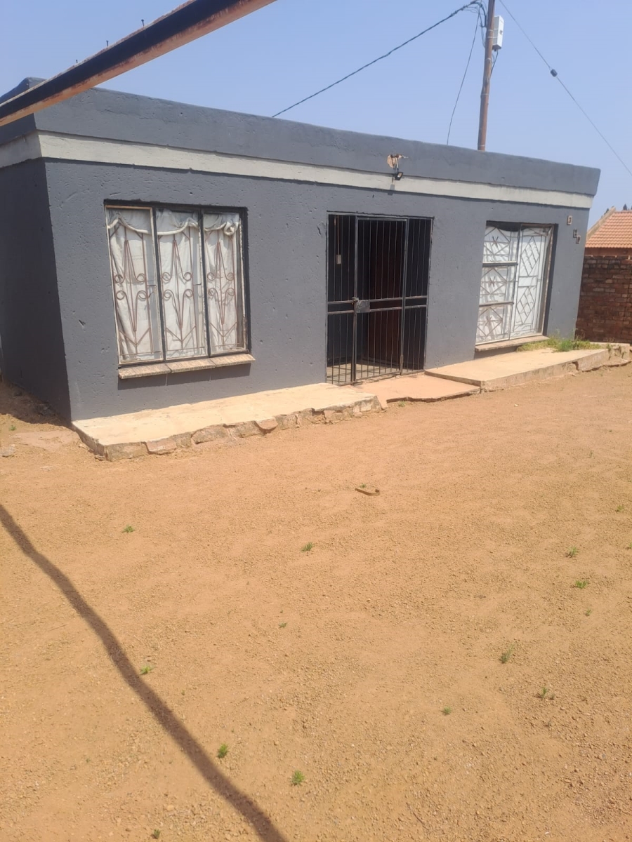 2 Bedroom Property for Sale in Soshanguve VV Gauteng