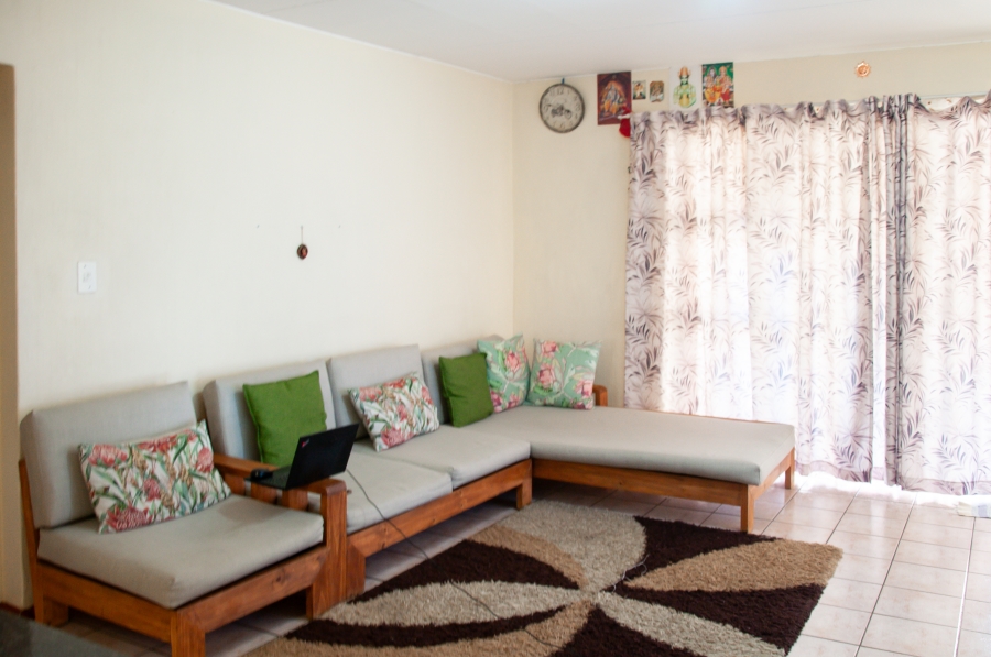 2 Bedroom Property for Sale in Vorna Valley Gauteng