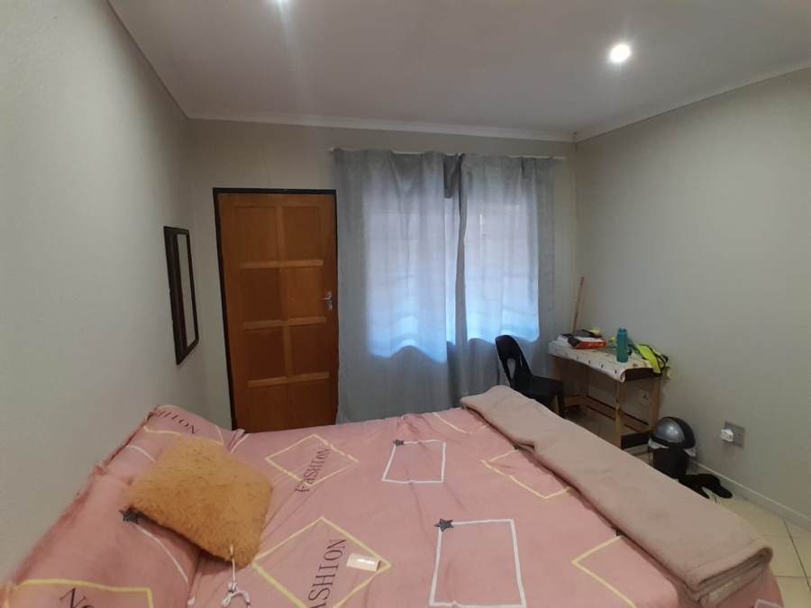 2 Bedroom Property for Sale in Philip Nel Park Gauteng