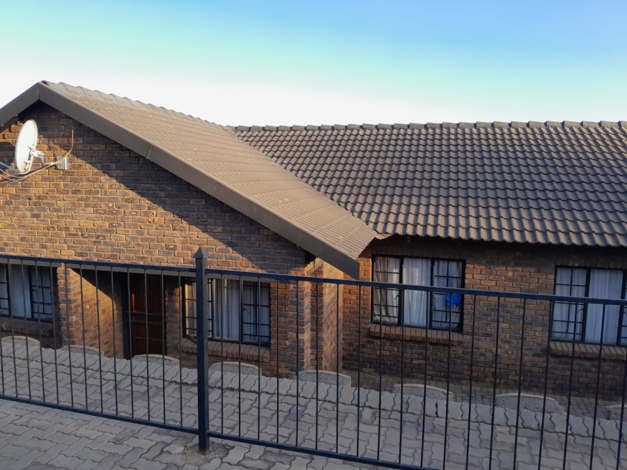 2 Bedroom Property for Sale in Philip Nel Park Gauteng