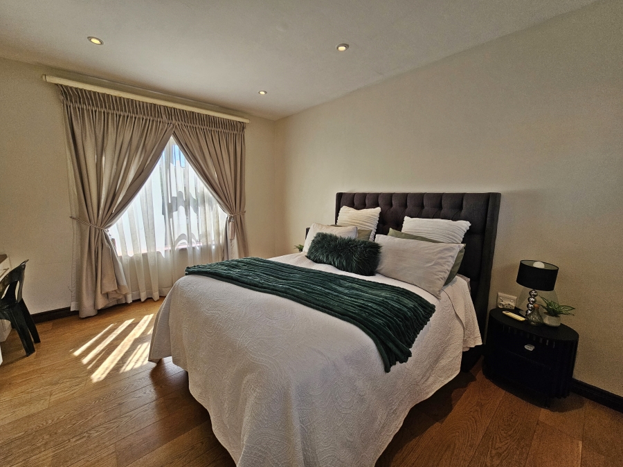 To Let 4 Bedroom Property for Rent in Midstream Estate Gauteng
