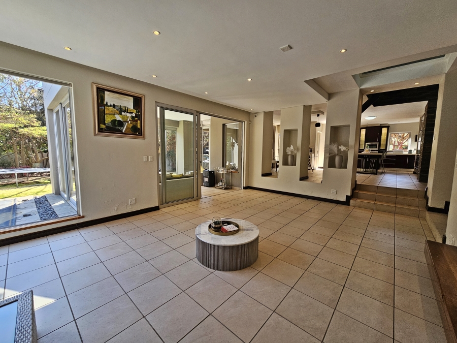 To Let 4 Bedroom Property for Rent in Midstream Estate Gauteng