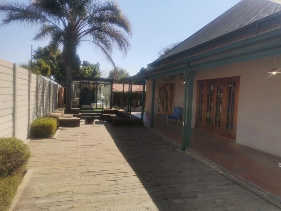 3 Bedroom Property for Sale in Sunnyside Gauteng