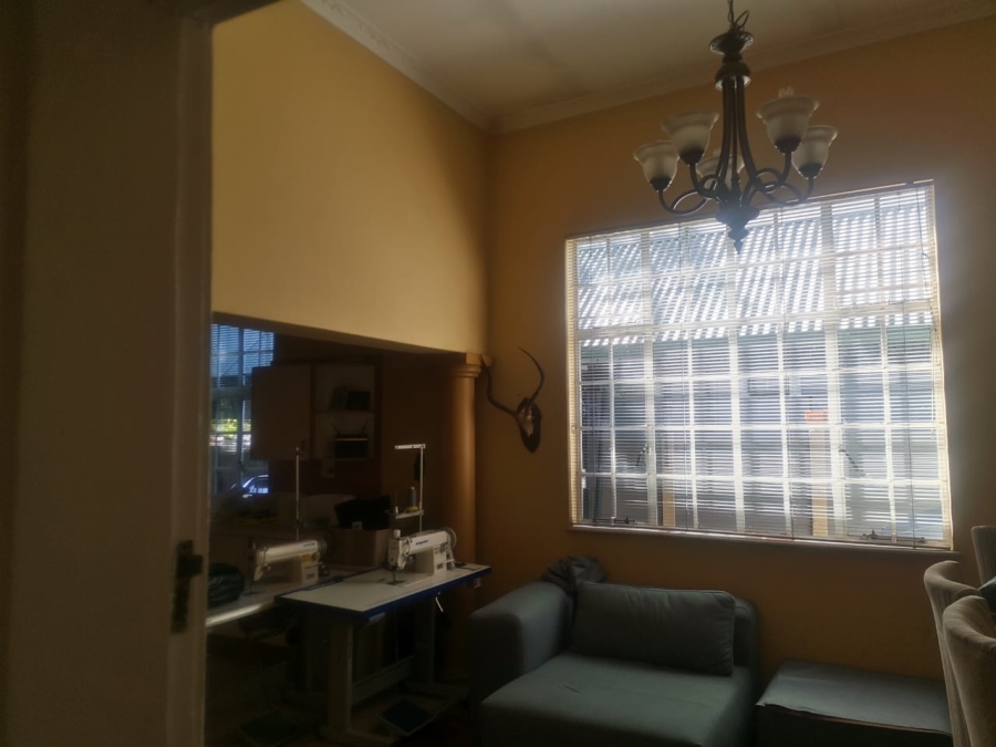 3 Bedroom Property for Sale in Sunnyside Gauteng