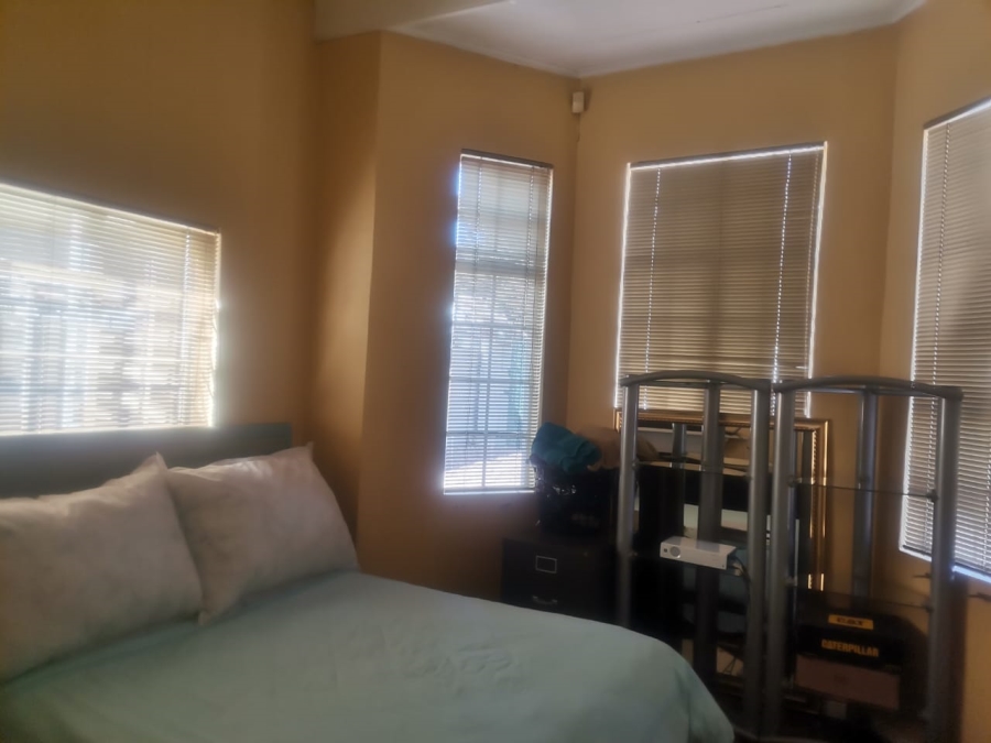 3 Bedroom Property for Sale in Sunnyside Gauteng