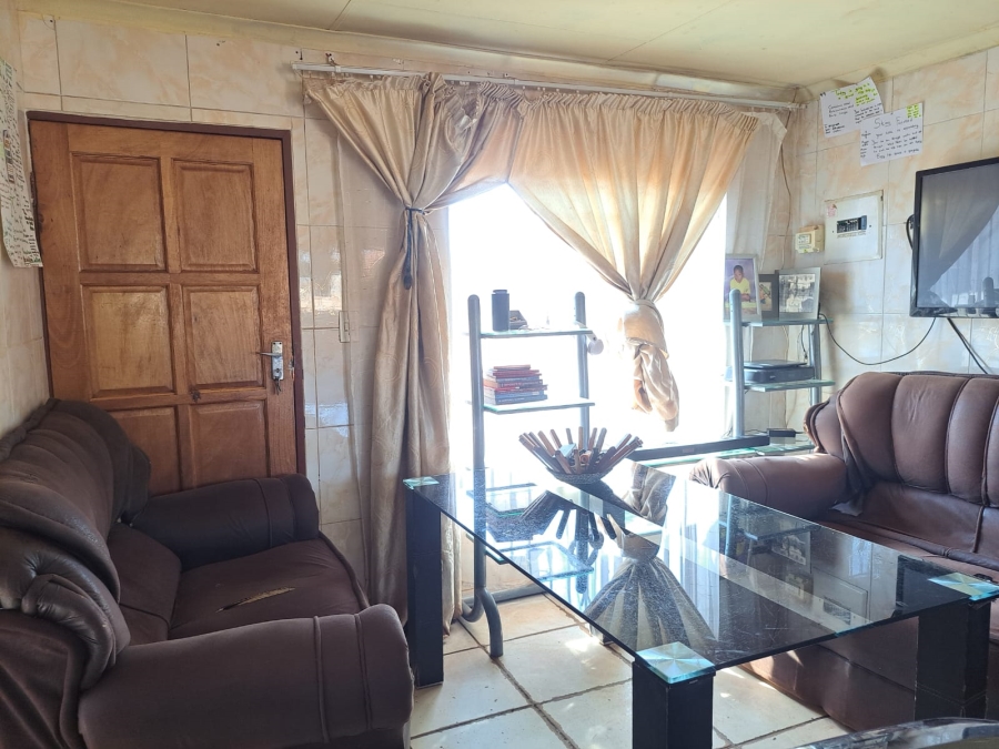 2 Bedroom Property for Sale in Soshanguve East Gauteng