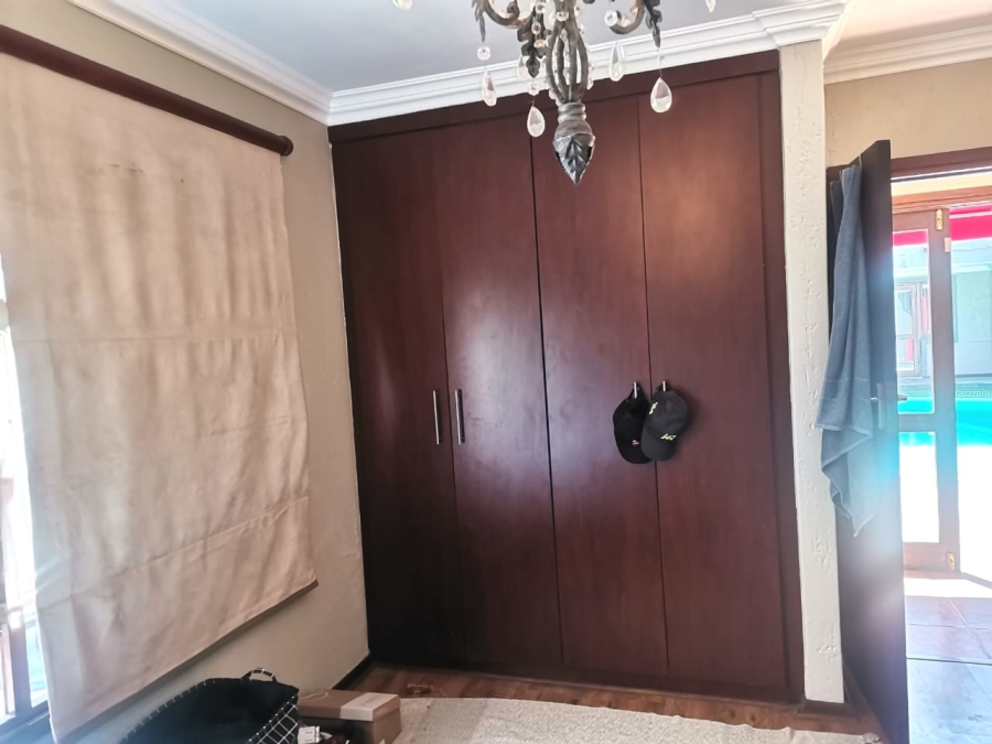 4 Bedroom Property for Sale in Brooklyn Gauteng