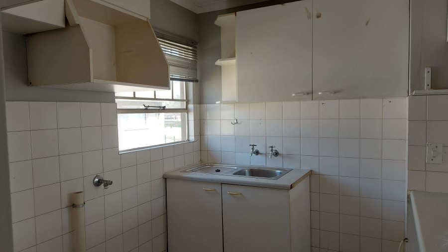 2 Bedroom Property for Sale in Ravenswood Gauteng