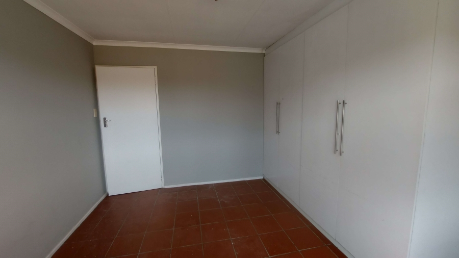 2 Bedroom Property for Sale in Ravenswood Gauteng