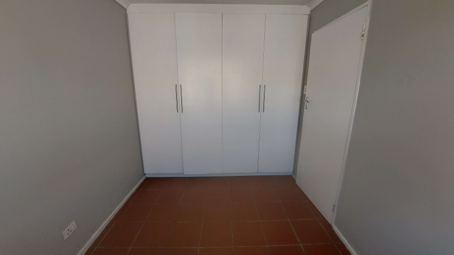 2 Bedroom Property for Sale in Ravenswood Gauteng