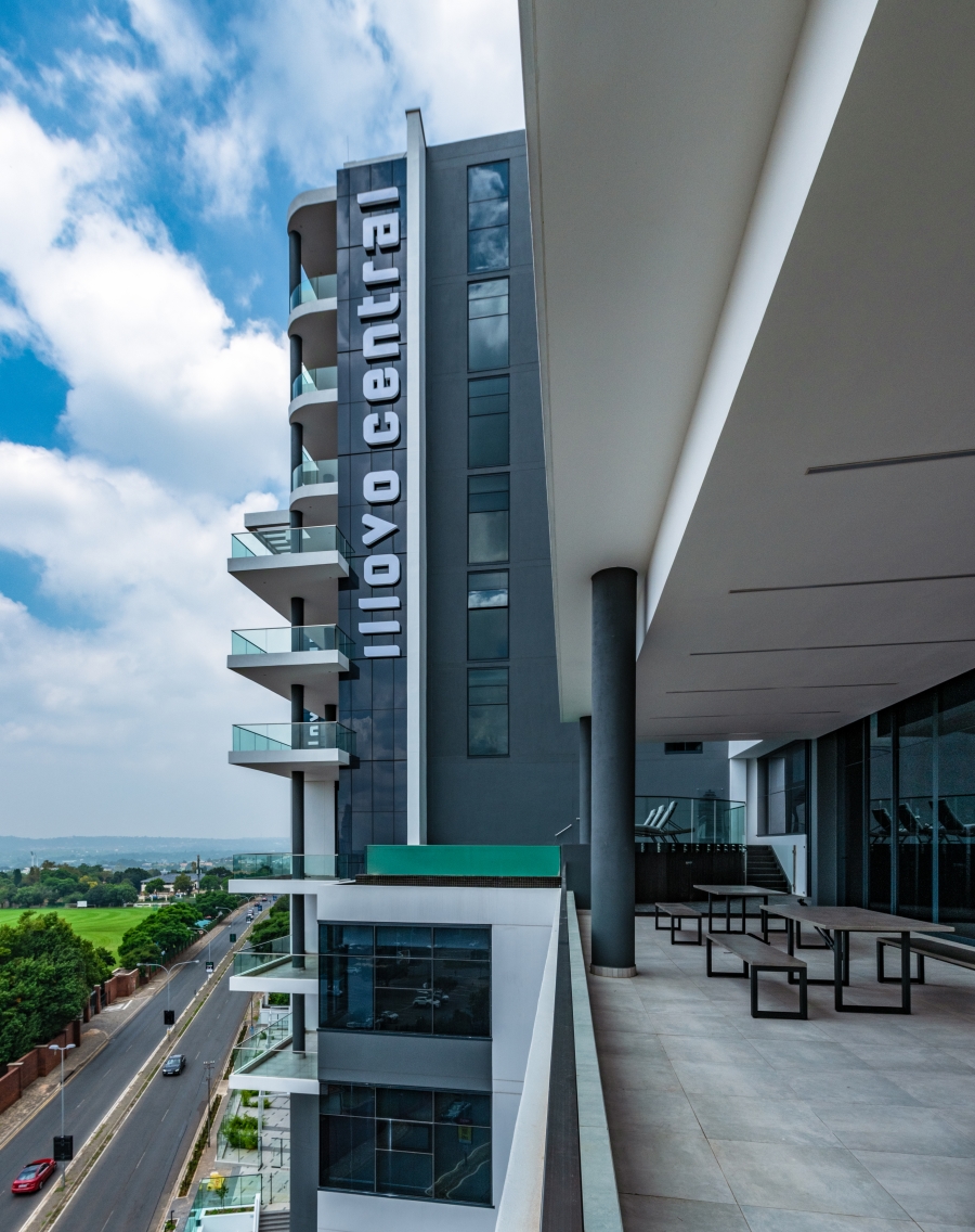 To Let 1 Bedroom Property for Rent in Illovo Gauteng