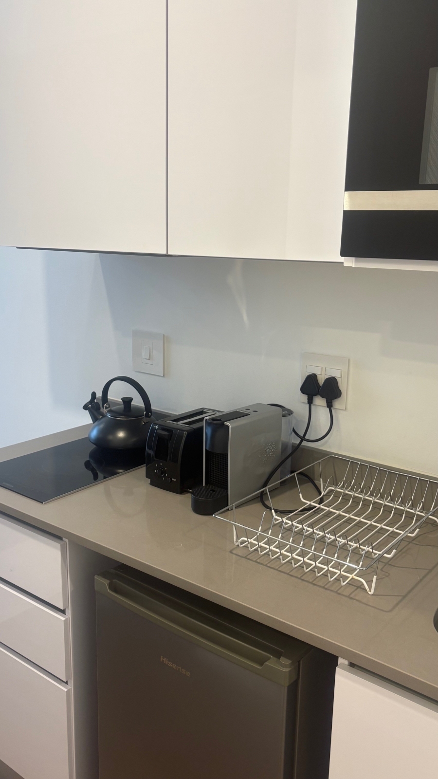 To Let 1 Bedroom Property for Rent in Illovo Gauteng