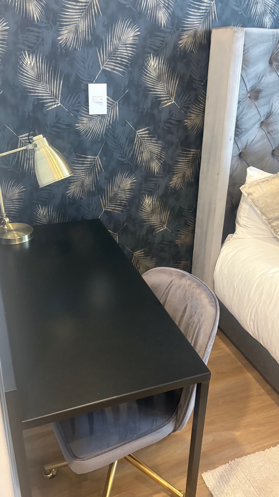 To Let 1 Bedroom Property for Rent in Illovo Gauteng