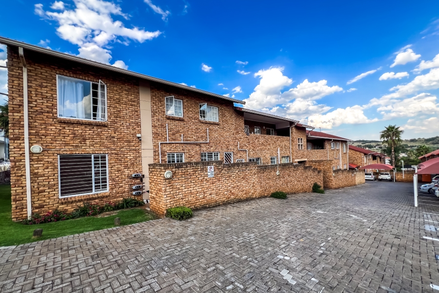 2 Bedroom Property for Sale in Liefde en Vrede Gauteng
