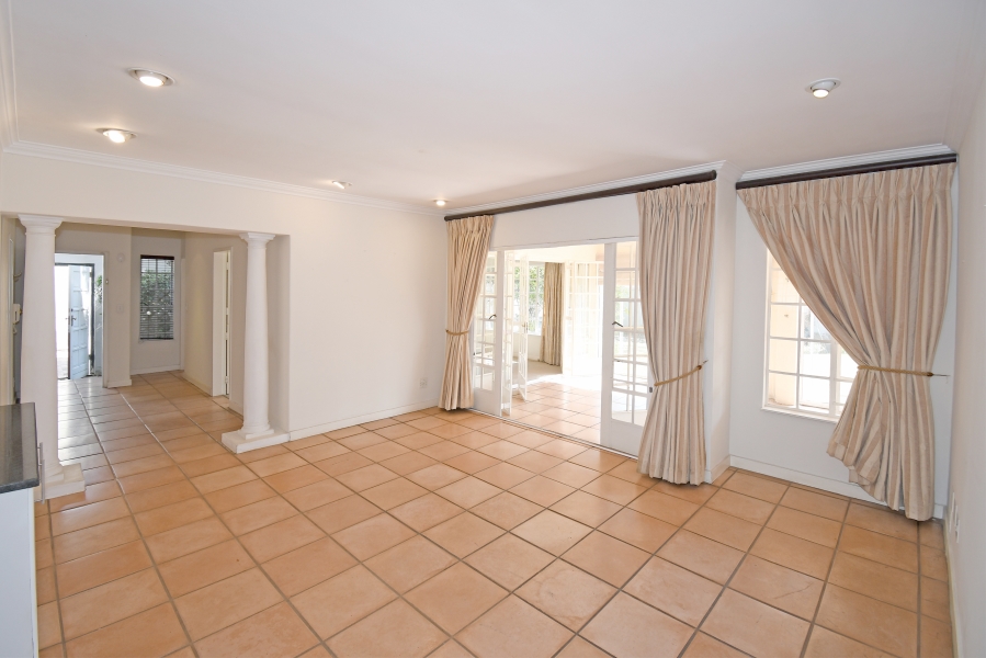 3 Bedroom Property for Sale in Lonehill Gauteng