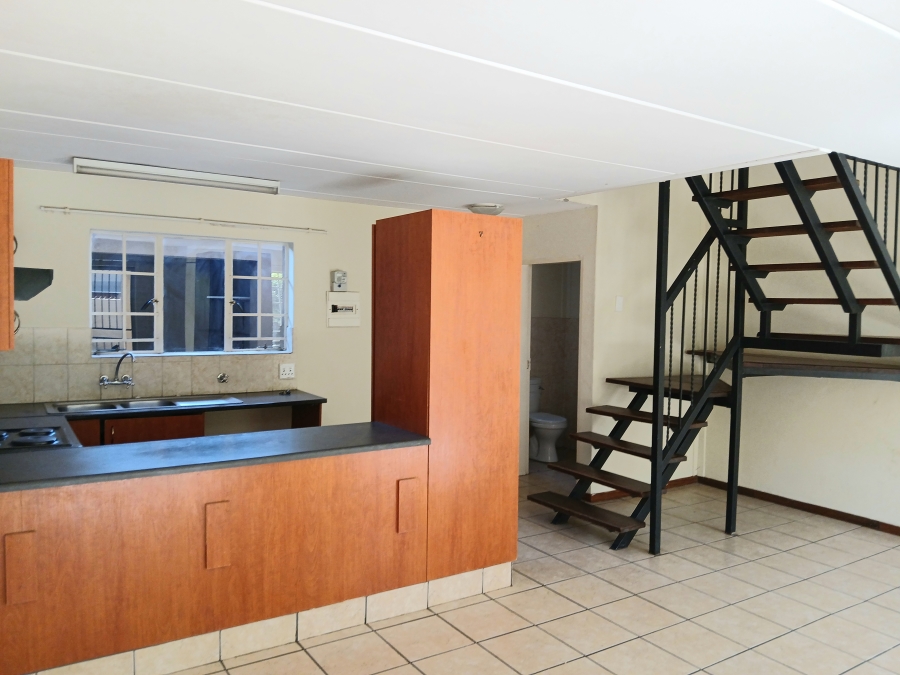 3 Bedroom Property for Sale in Annlin Gauteng