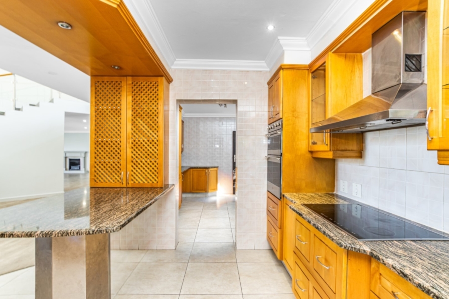To Let 5 Bedroom Property for Rent in Dainfern Golf Estate Gauteng