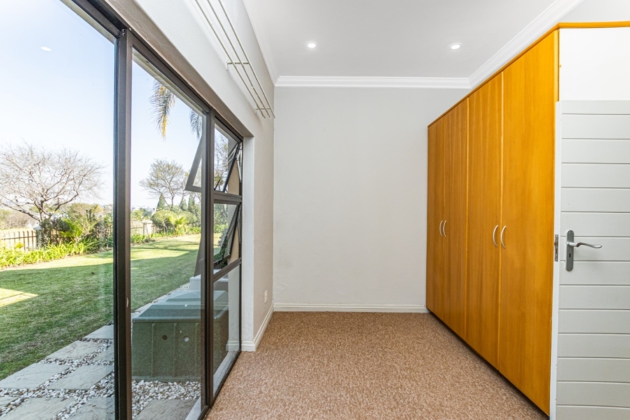 To Let 5 Bedroom Property for Rent in Dainfern Golf Estate Gauteng