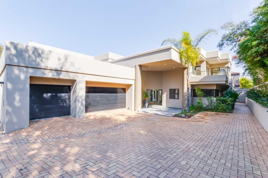 To Let 5 Bedroom Property for Rent in Dainfern Golf Estate Gauteng