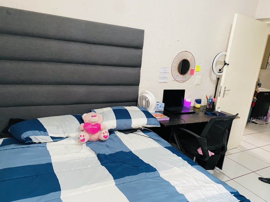 2 Bedroom Property for Sale in Paulshof Gauteng