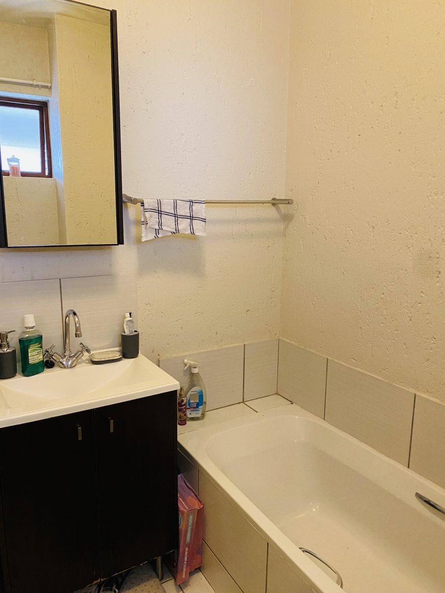 2 Bedroom Property for Sale in Paulshof Gauteng