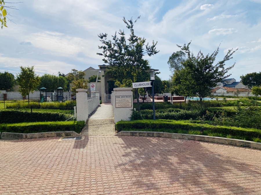 2 Bedroom Property for Sale in Paulshof Gauteng