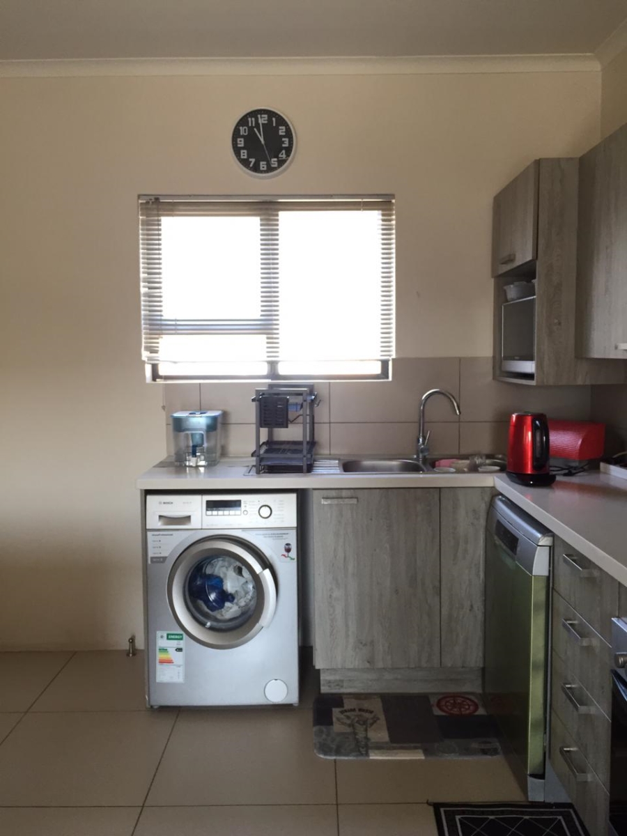 3 Bedroom Property for Sale in Erand Gardens Gauteng