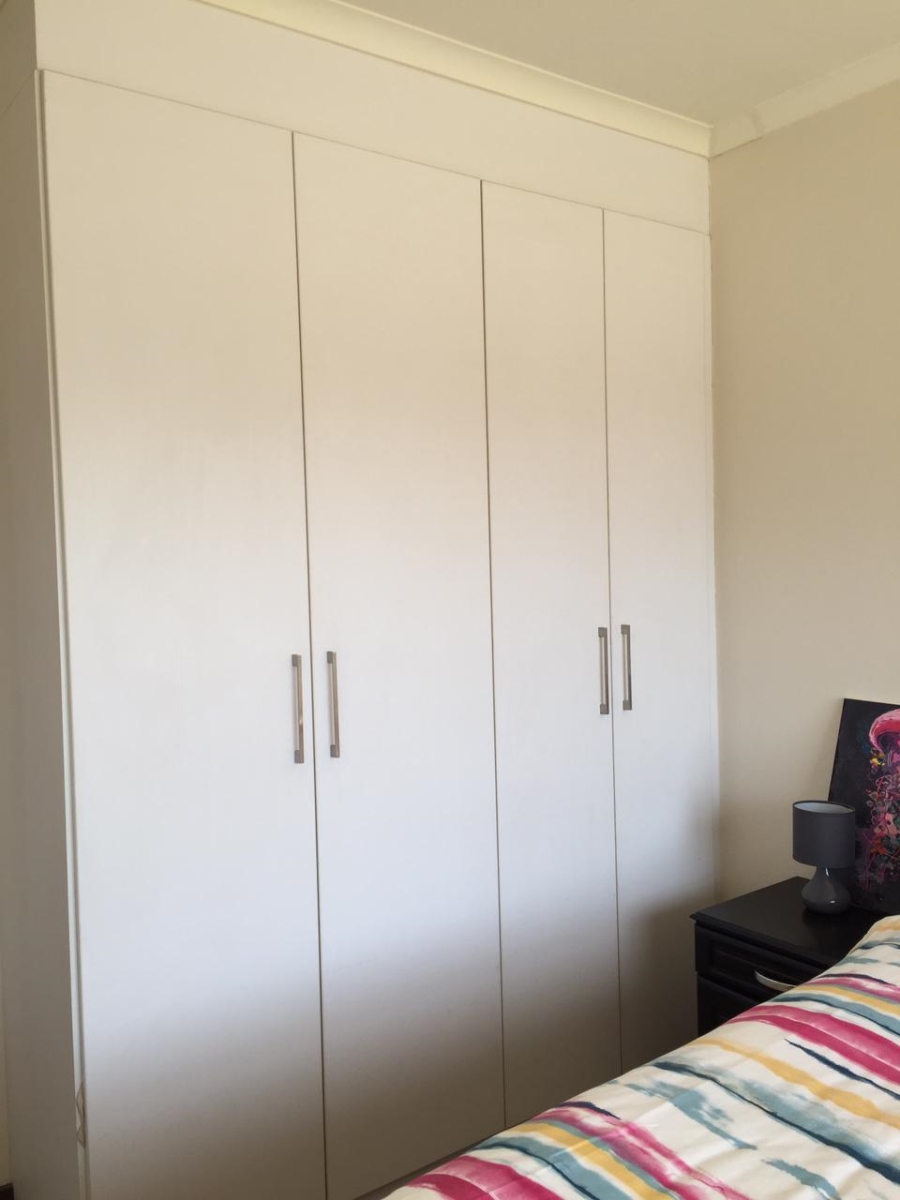 3 Bedroom Property for Sale in Erand Gardens Gauteng