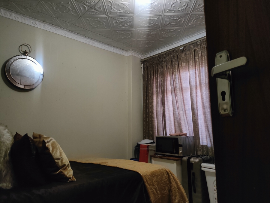 2 Bedroom Property for Sale in Silverton Gauteng