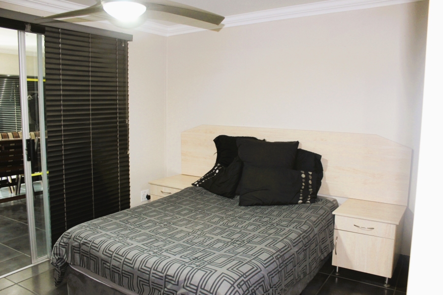 4 Bedroom Property for Sale in Lochvaal Gauteng