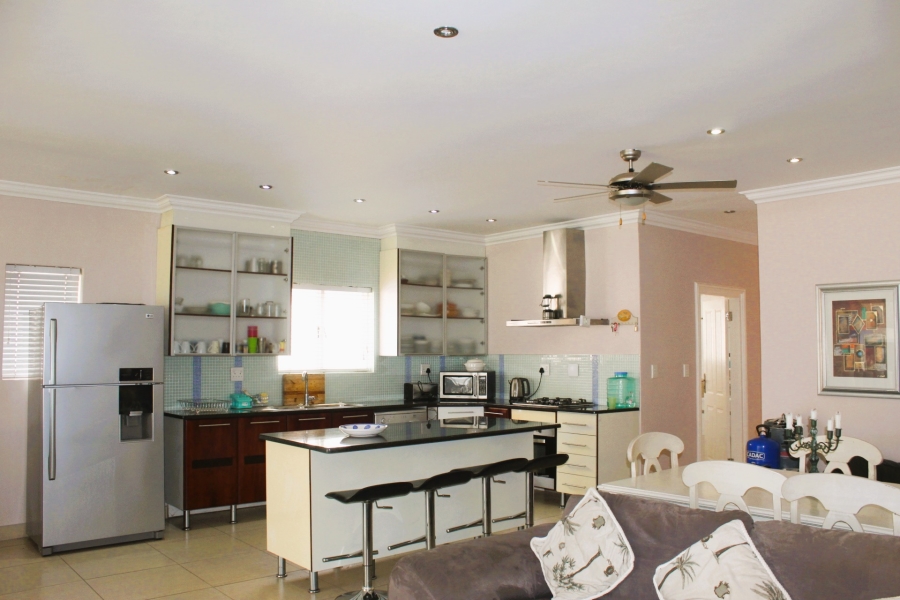 5 Bedroom Property for Sale in Lochvaal Gauteng