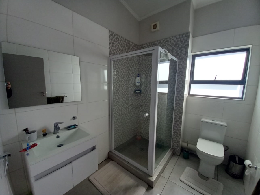 2 Bedroom Property for Sale in Glen Marais Gauteng