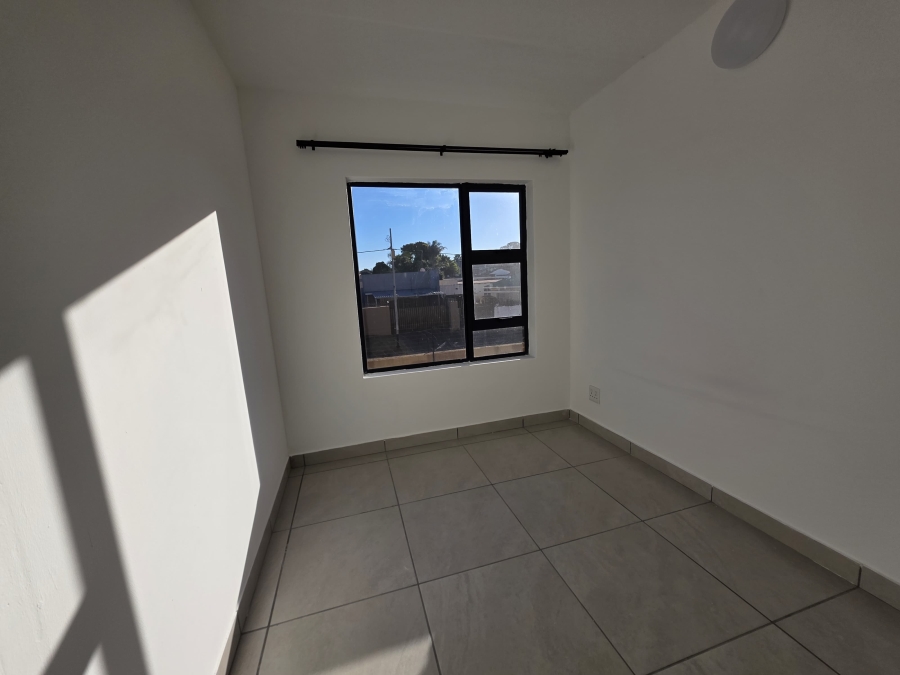 132 Bedroom Property for Sale in Chrisville Gauteng